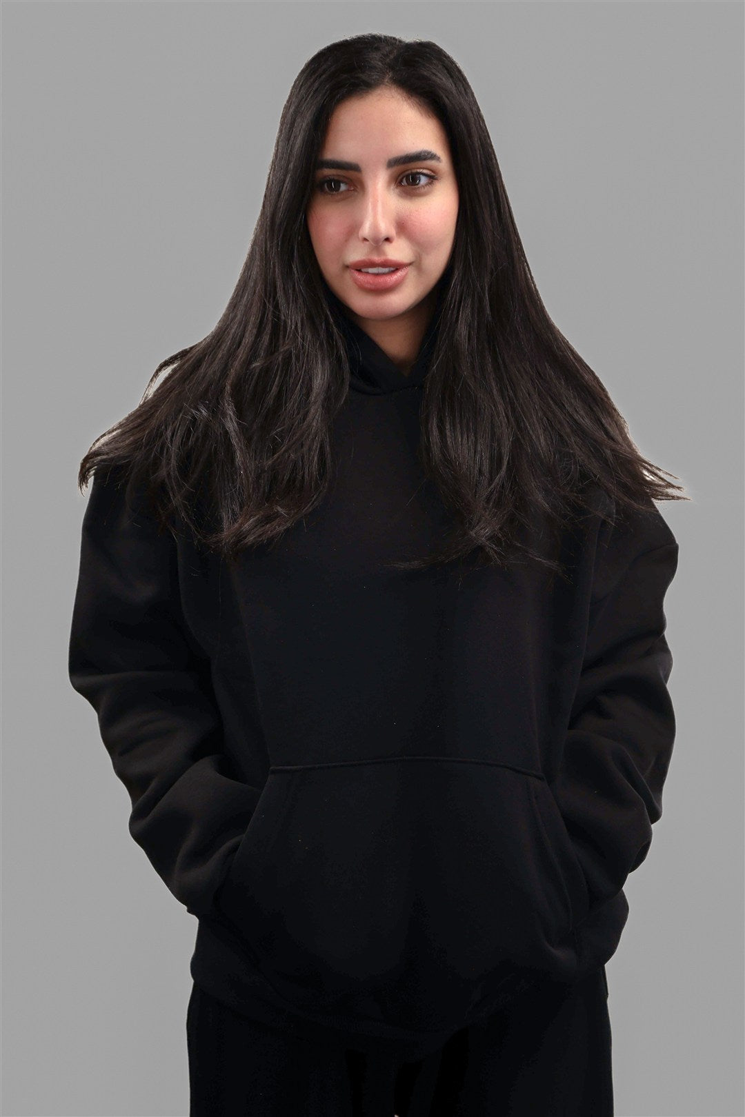 Basic KAY Hoodie – Black