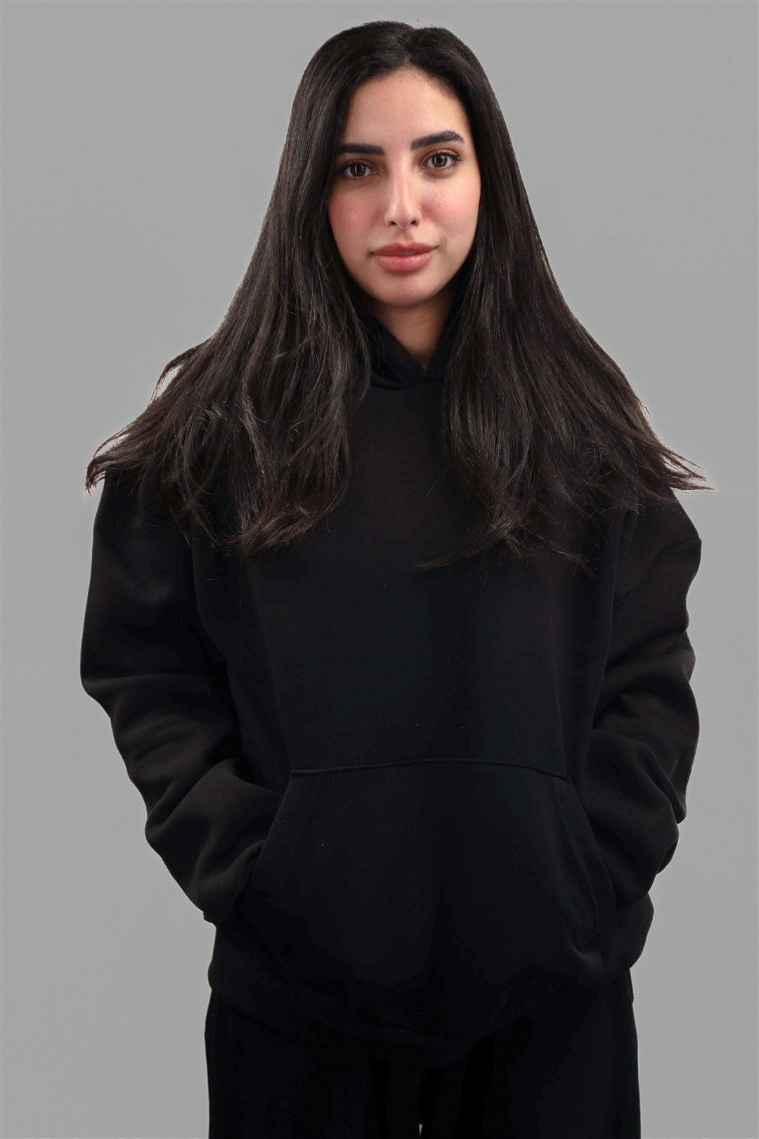 Basic KAY Hoodie – Black